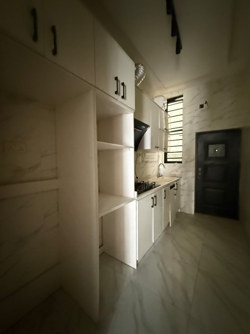 3 BEDROOM DUPLEX