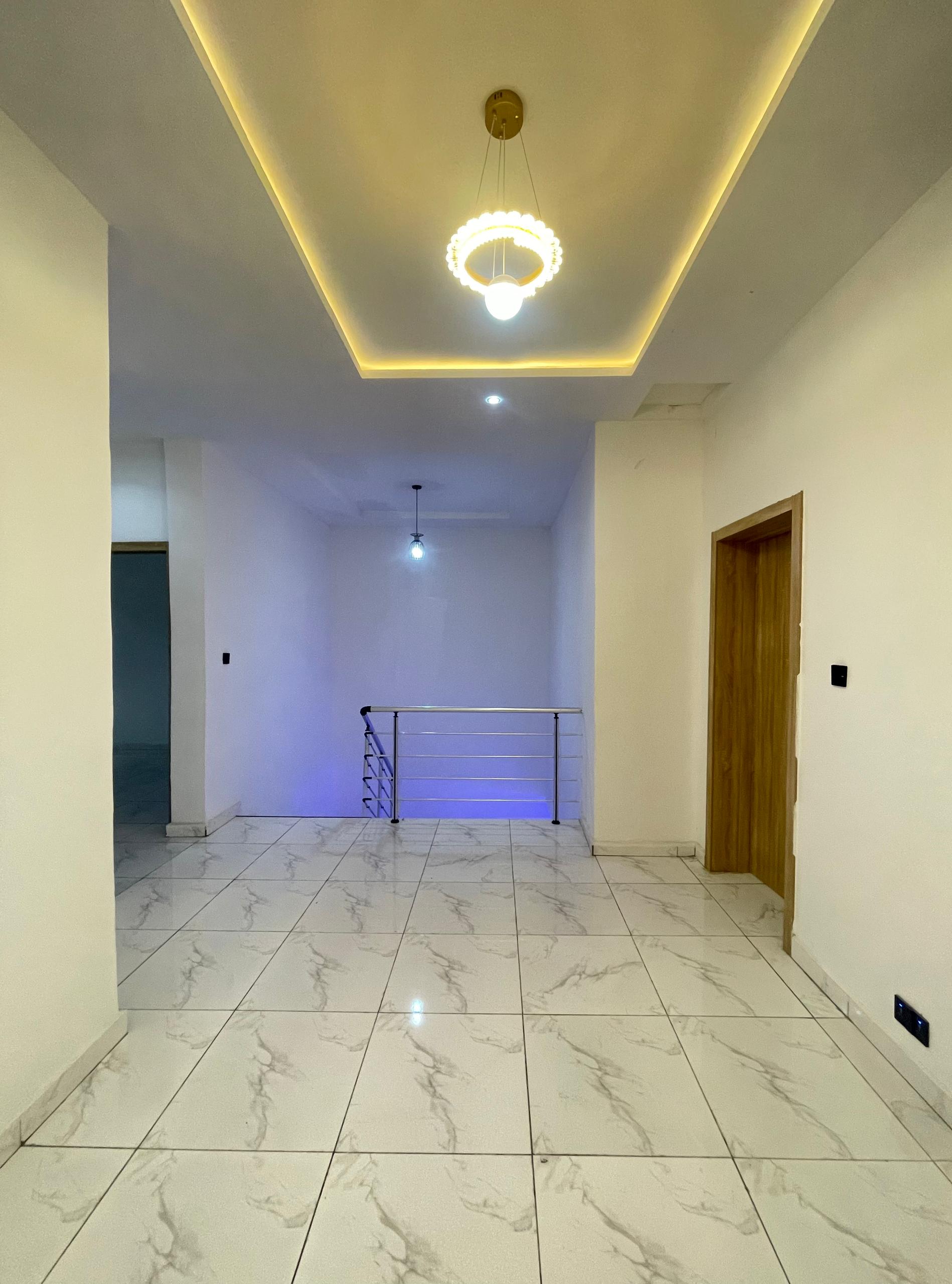 3 BEDROOM APARTMENT