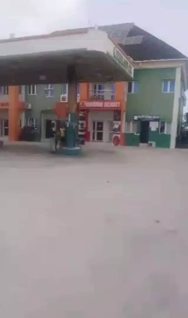 Filling Station