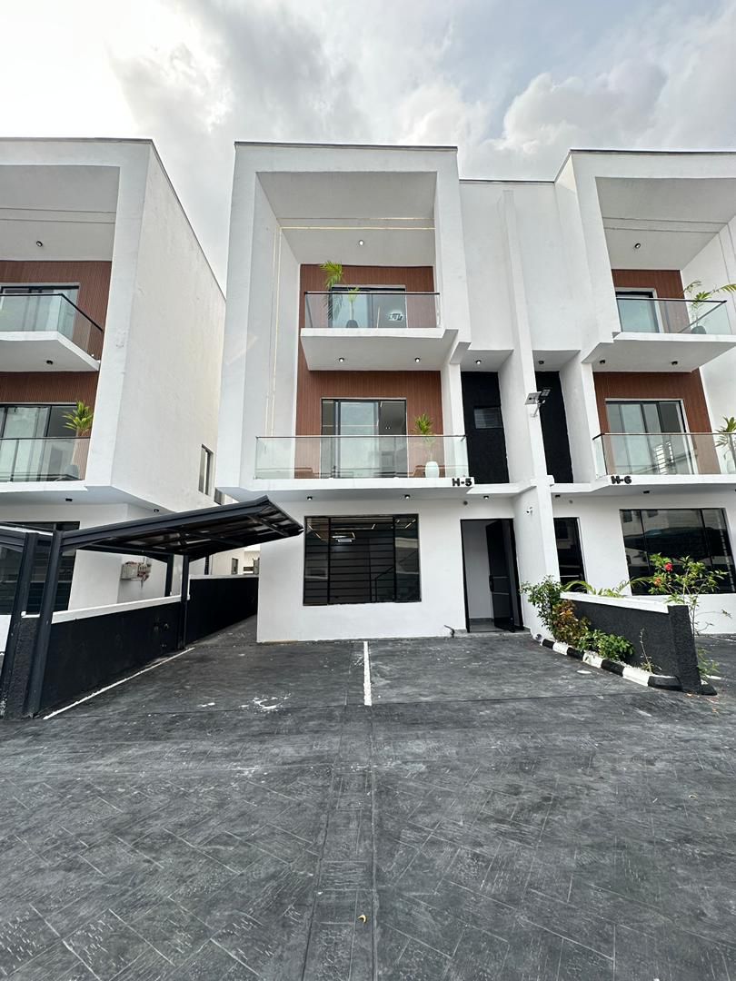 HOUSE FOR SALE