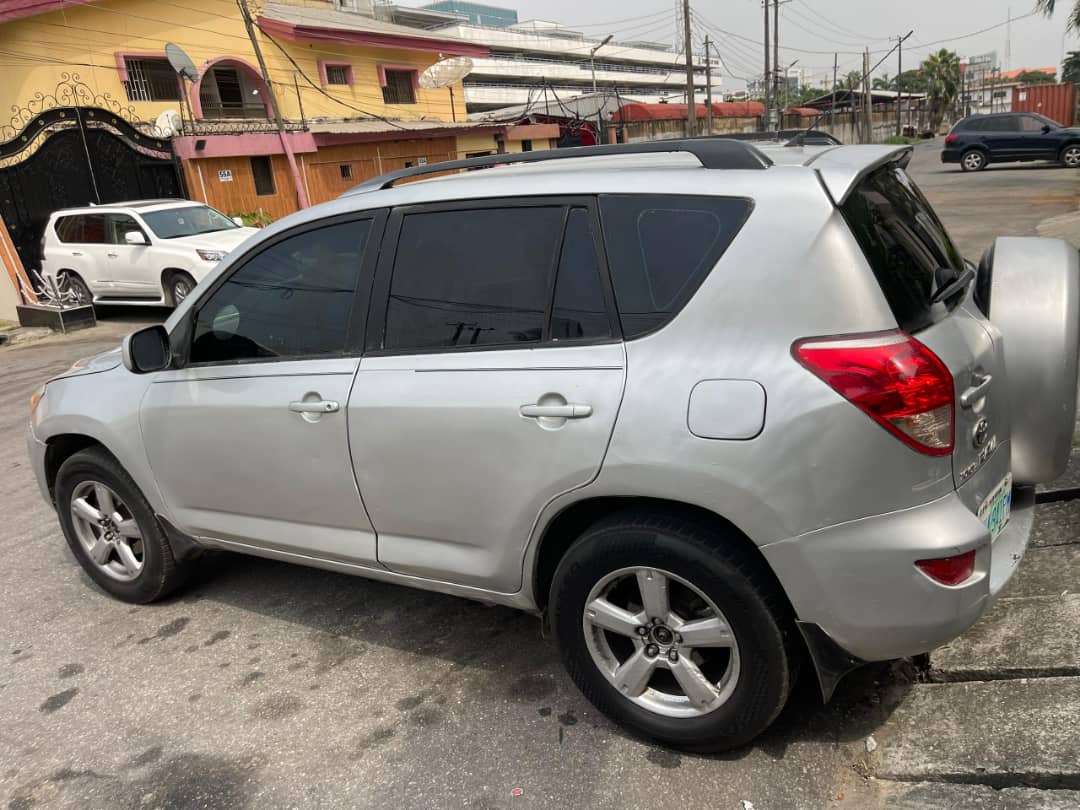 CAR FOR SALE
