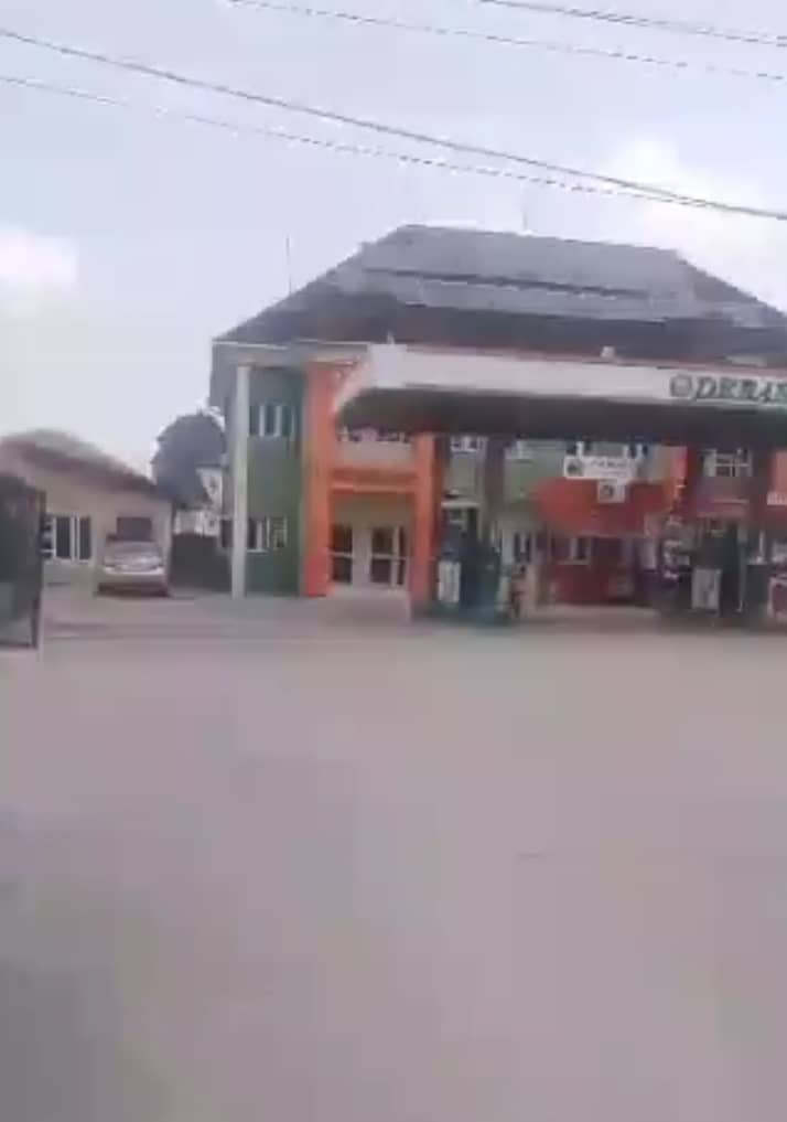 Filling Station