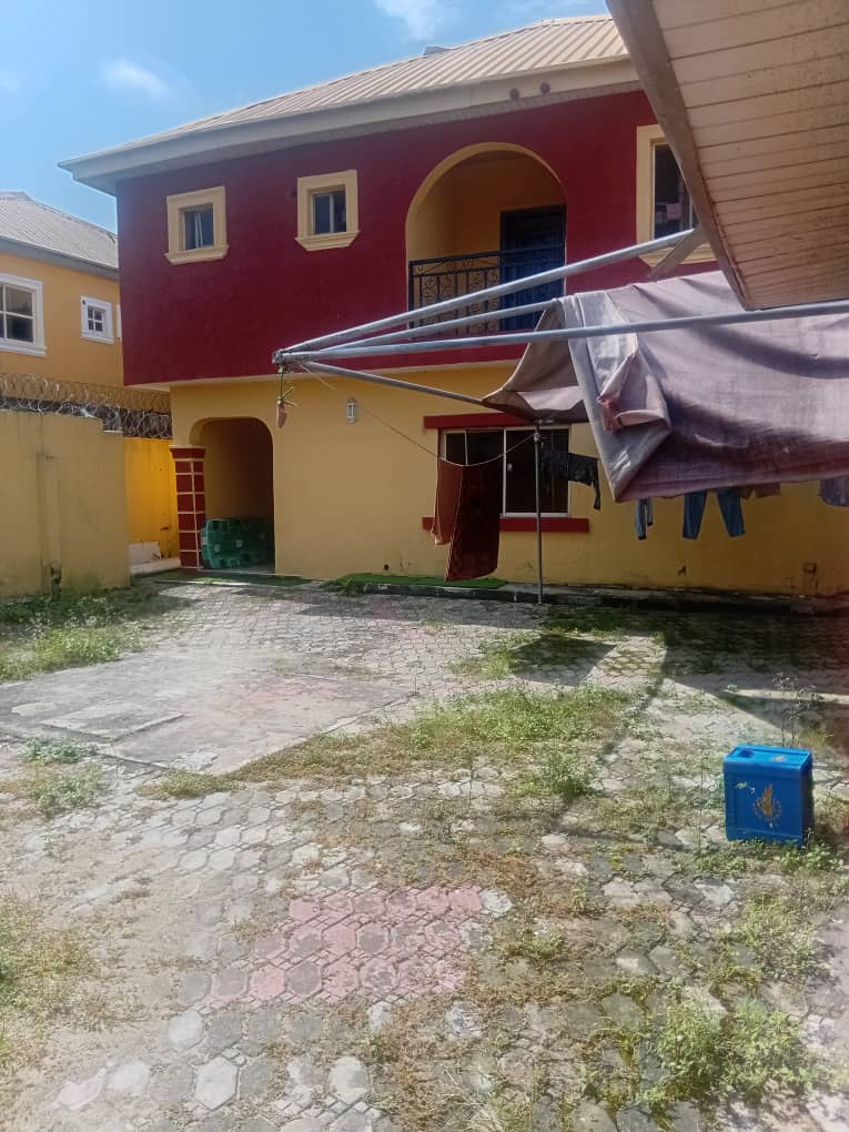4 bedroom duplex