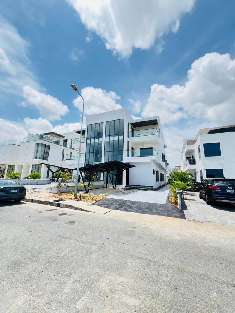 MANSION FOR SALE