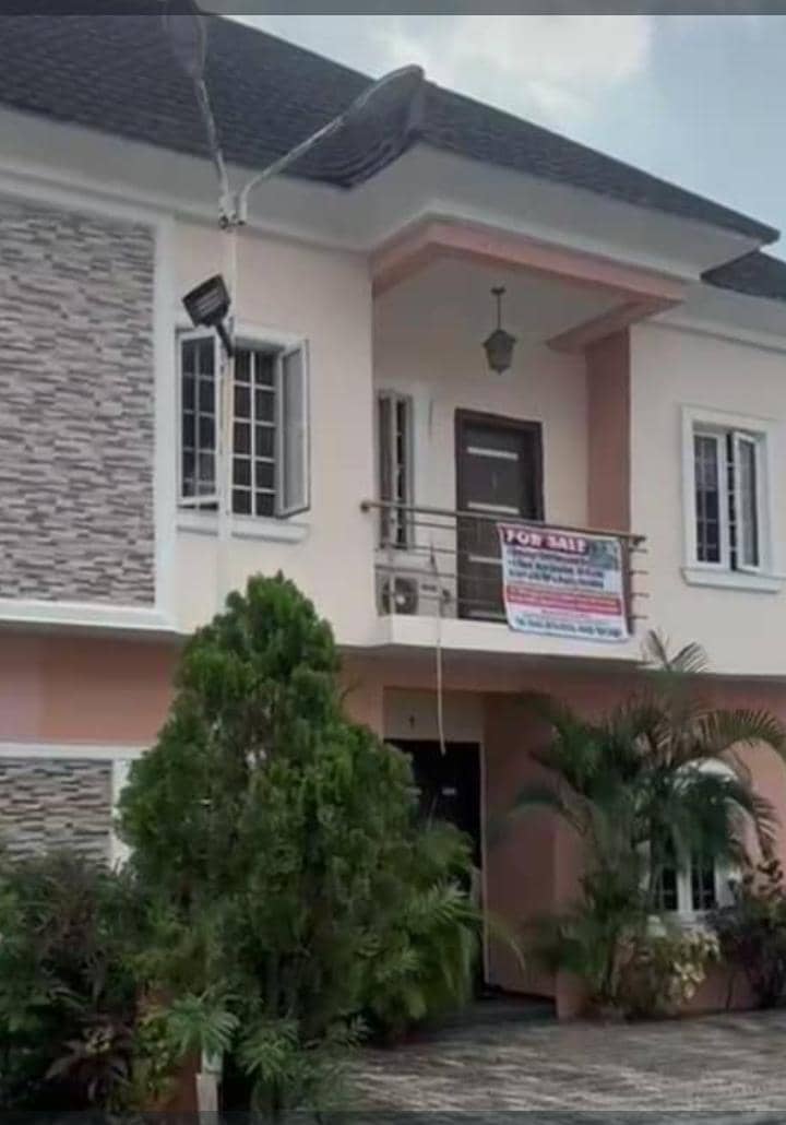 HOUSE FOR SALE